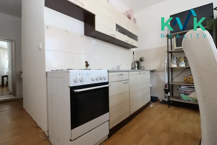 Pronájem bytu 3+1, Karlovy Vary, Konečná, 82 m2