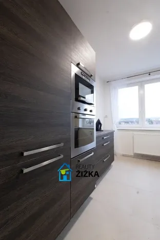 Pronájem bytu 2+1, Rousínov, Velešovická, 70 m2