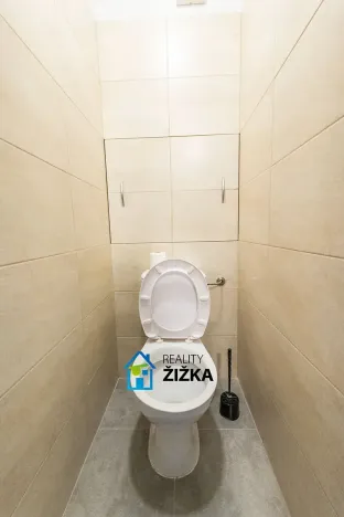 Pronájem bytu 2+1, Rousínov, Velešovická, 70 m2