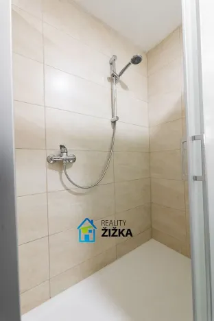 Pronájem bytu 2+1, Rousínov, Velešovická, 70 m2