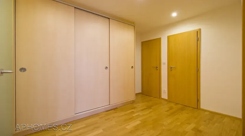 Prodej bytu 2+kk, Praha - Nusle, Na Pankráci, 59 m2