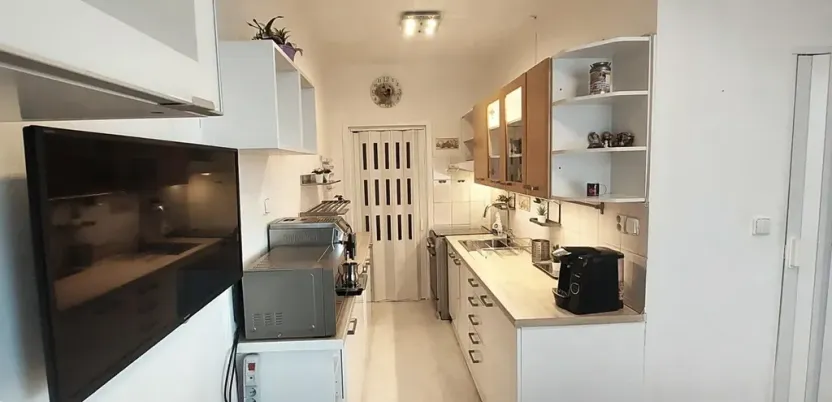 Prodej bytu 3+1, Praha - Letňany, Dobratická, 68 m2