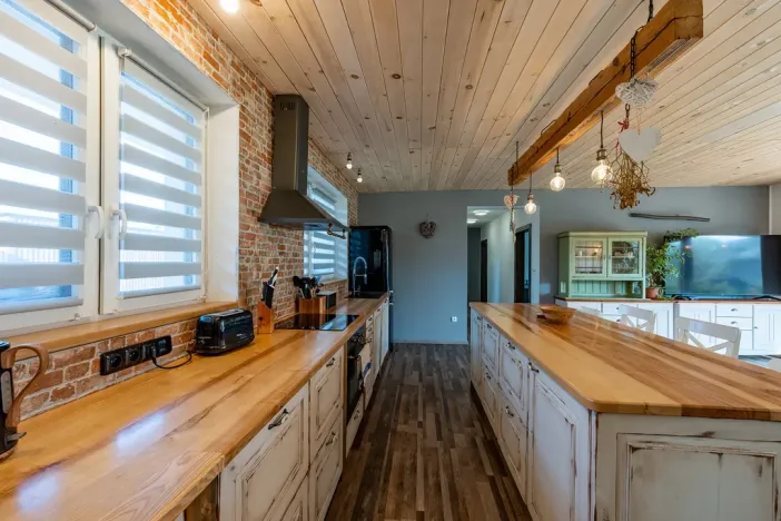 Prodej rodinného domu, Lipník, 195 m2