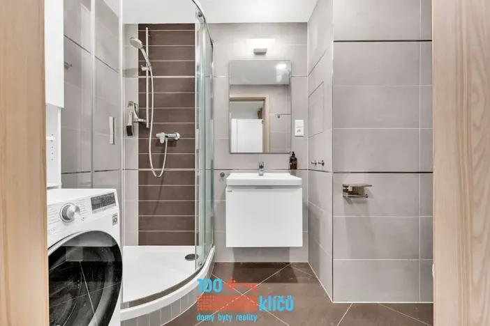 Pronájem bytu 1+kk, Praha - Třebonice, K metru, 32 m2