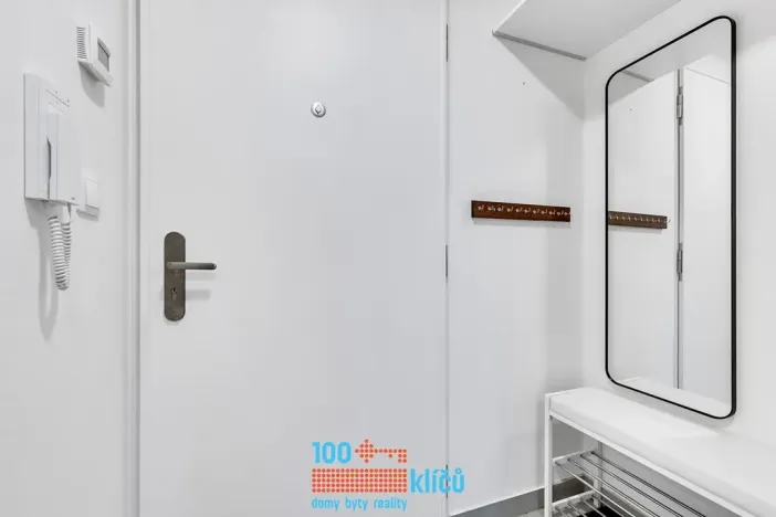 Pronájem bytu 1+kk, Praha - Třebonice, K metru, 32 m2