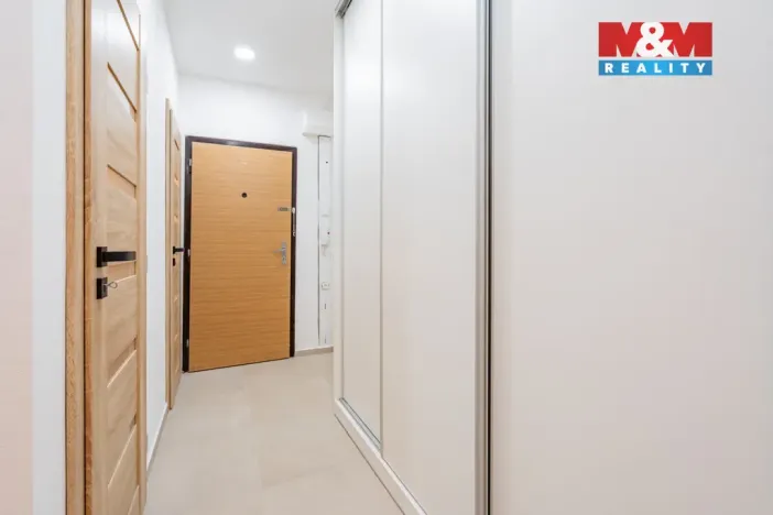 Prodej bytu 3+1, Písek - Hradiště, K Háječku, 74 m2