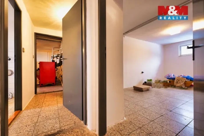 Prodej rodinného domu, Otinoves, 183 m2