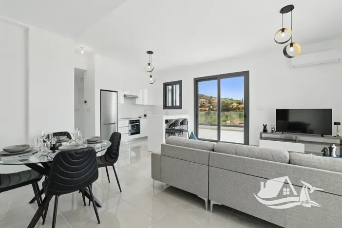 Prodej bytu 3+1, Lemesos, Kypr, 111 m2