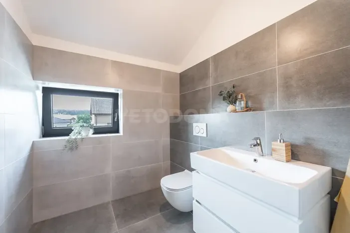 Prodej rodinného domu, Kornatice, 270 m2