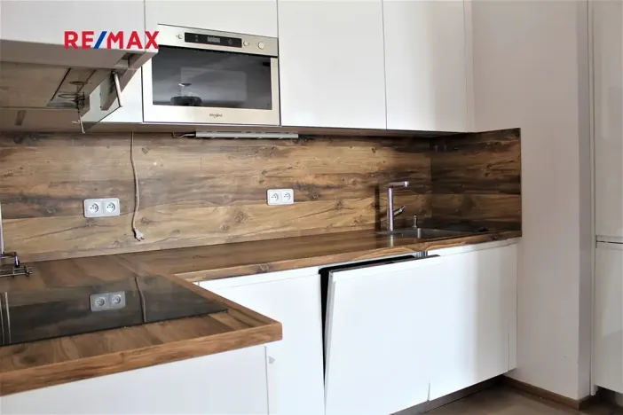 Pronájem bytu 4+kk, Praha - Hlubočepy, Vítové, 100 m2