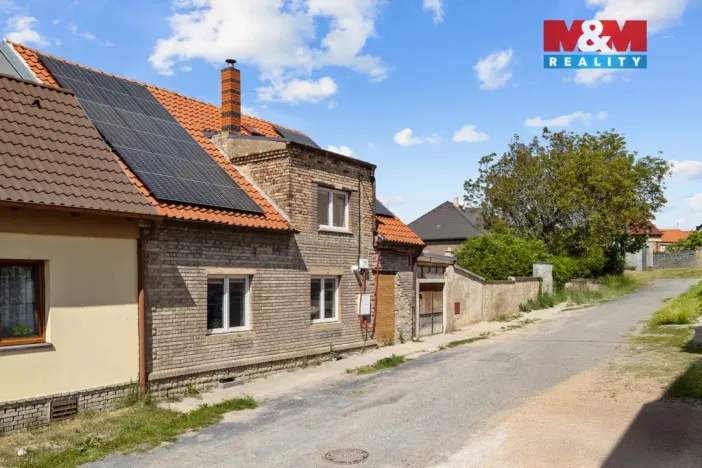 Prodej rodinného domu, Pchery - Humny, U Dobré Vody, 240 m2