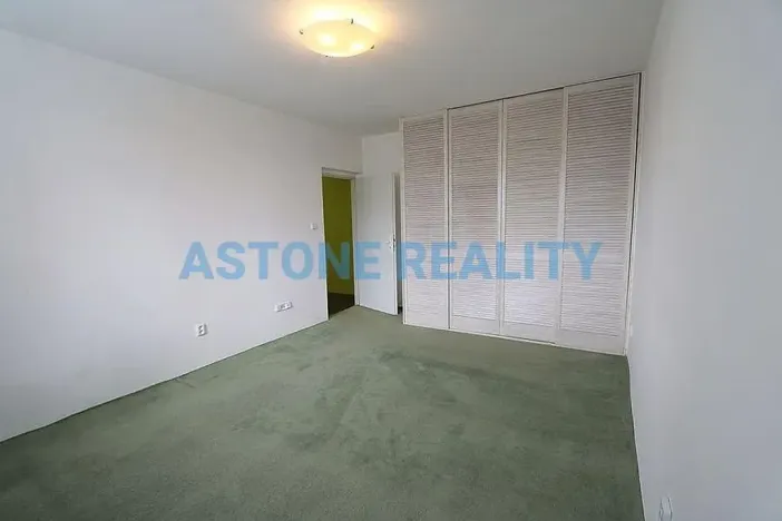 Pronájem bytu 2+1, Praha - Záběhlice, Jahodová, 52 m2