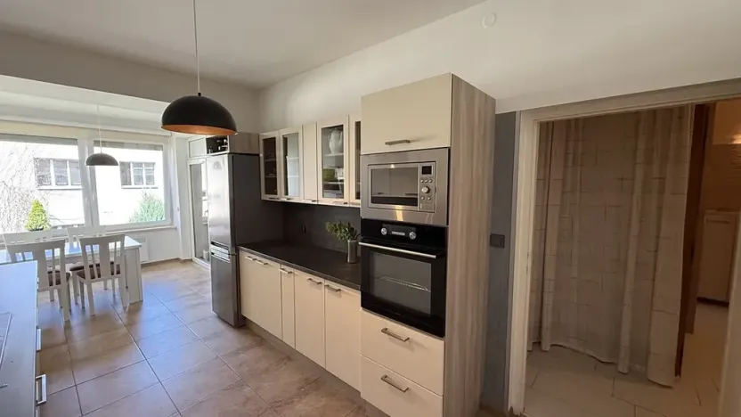 Prodej rodinného domu, Zlín, Lorencova, 247 m2