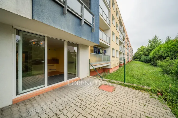 Pronájem bytu 1+kk, Praha - Letňany, Letovská, 37 m2