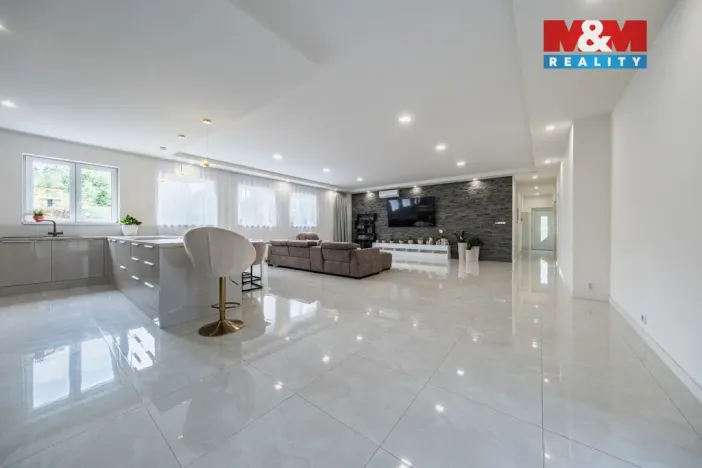 Prodej rodinného domu, Rostoklaty - Nová Ves II, 166 m2