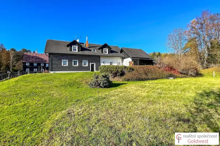 Prodej rodinného domu, Cvikov, 210 m2