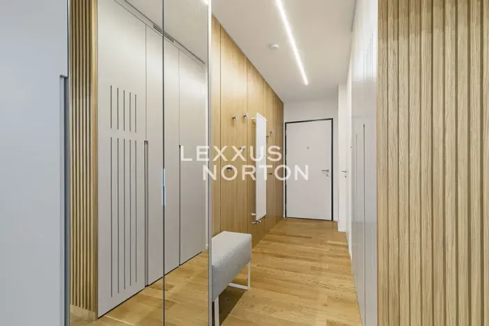 Pronájem bytu 2+kk, Praha - Holešovice, U průhonu, 48 m2