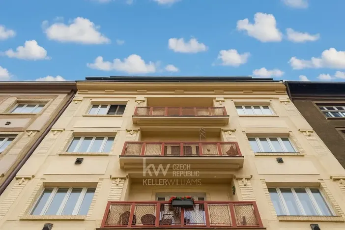 Pronájem bytu 2+kk, Praha - Žižkov, Viklefova, 56 m2