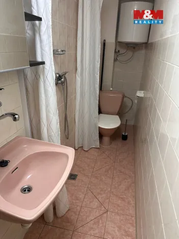 Pronájem bytu 1+1, Praha - Dejvice, Na pískách, 25 m2