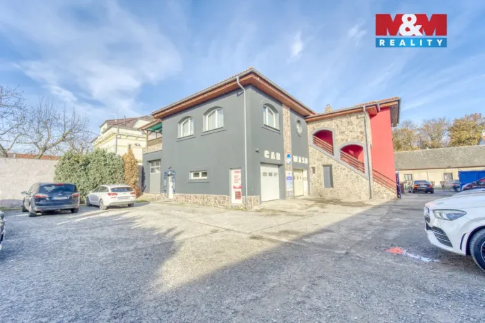 Prodej obchodního prostoru, Praha - Uhříněves, Přátelství, 280 m2