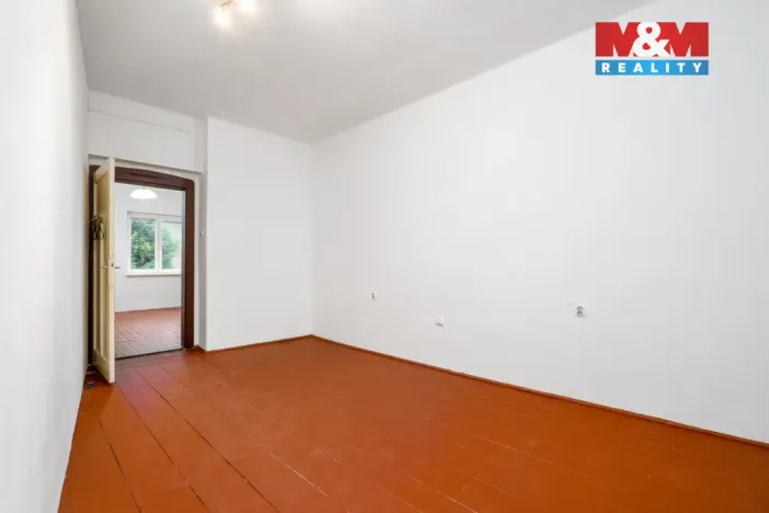 Prodej bytu 3+1, Trmice - Koštov, 67 m2