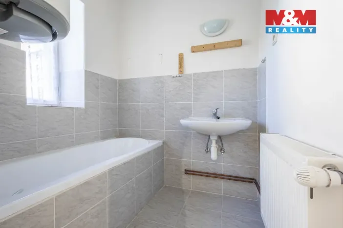 Prodej rodinného domu, Krásná Lípa - Zahrady, 300 m2