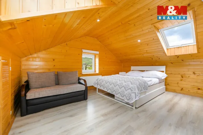 Prodej rodinného domu, Tetín, Mramorová, 253 m2