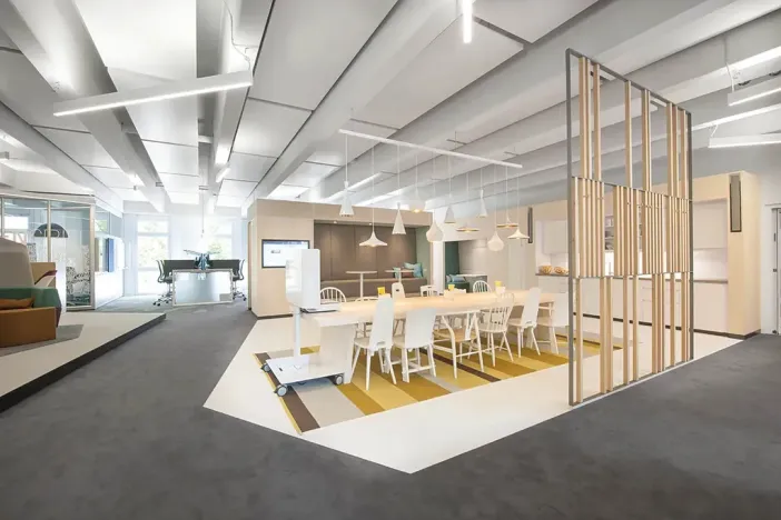 Pronájem kanceláře, Praha - Holešovice, Argentinská, 352 m2