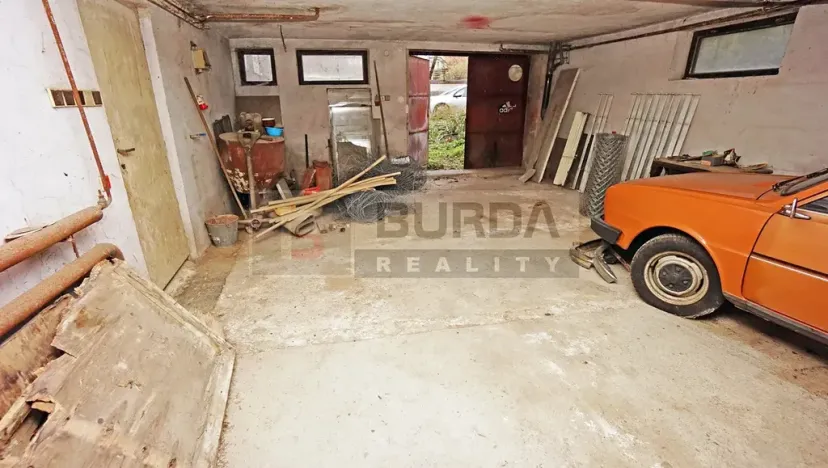 Prodej podílu rodinného domu, Zeleneč, Kasalova, 285 m2