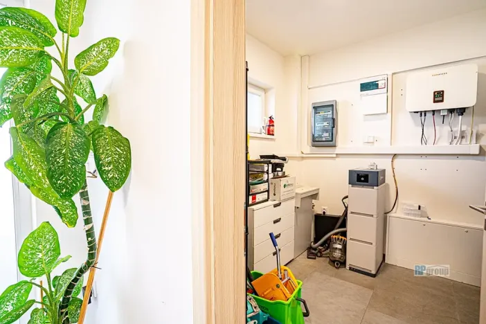 Prodej kanceláře, Vysoký Újezd, Stodolní, 425 m2