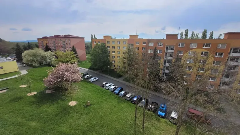 Pronájem bytu 2+1, Chomutov, Dřínovská, 64 m2