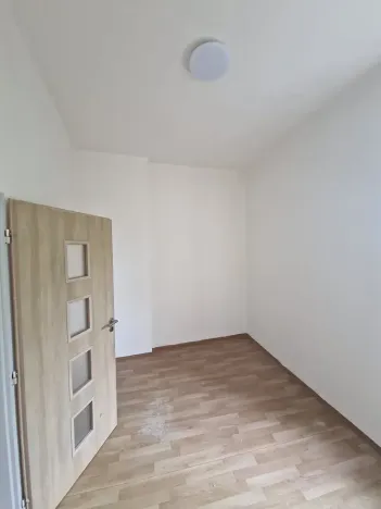 Pronájem bytu 1+1, Děčín, Podmokelská, 39 m2