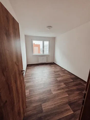 Pronájem bytu 3+1, Liberec, Dobiášova, 74 m2