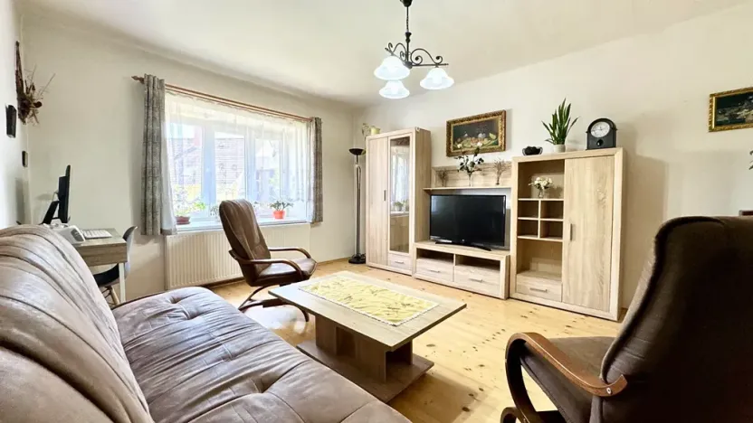 Prodej rodinného domu, Větřní, V Lukách, 208 m2