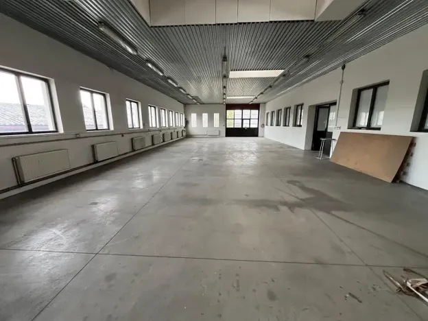 Pronájem skladu, Ledce, 207 m2
