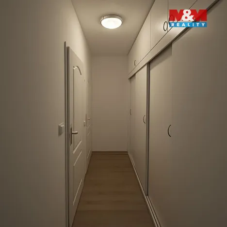 Pronájem bytu 3+1, Praha - Záběhlice, Hrusická, 73 m2