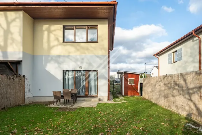 Prodej bytu 3+kk, Králův Dvůr, Větrná, 80 m2