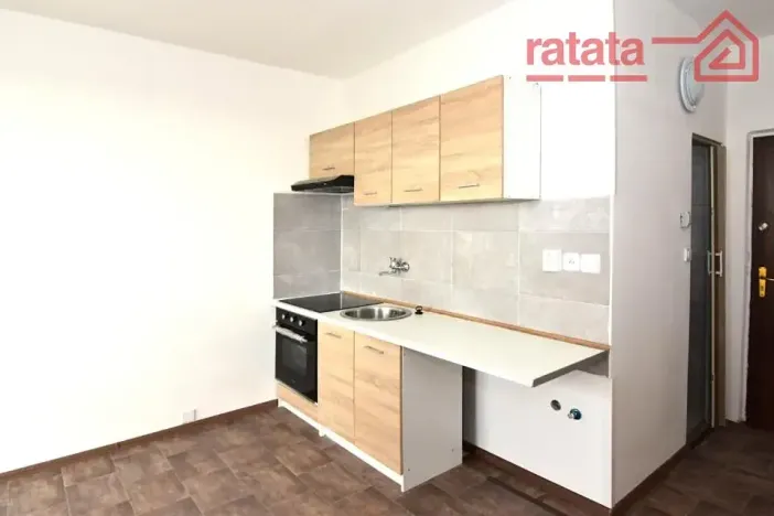 Pronájem bytu 1+1, Chomutov, Jirkovská, 33 m2