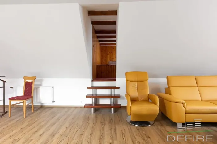 Prodej vícegeneračního domu, Praha - Újezd nad Lesy, Starokolínská, 510 m2