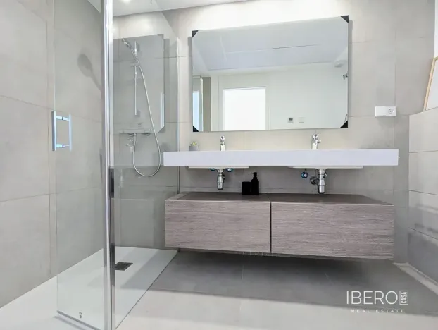 Prodej bytu 4+kk, Villajoyosa, Španělsko, 235 m2