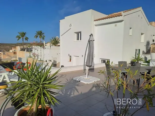 Prodej rodinného domu, Quesada, Španělsko, 355 m2