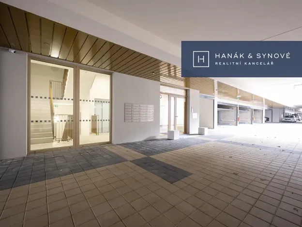 Pronájem bytu 1+kk, Brno, Cejl, 32 m2