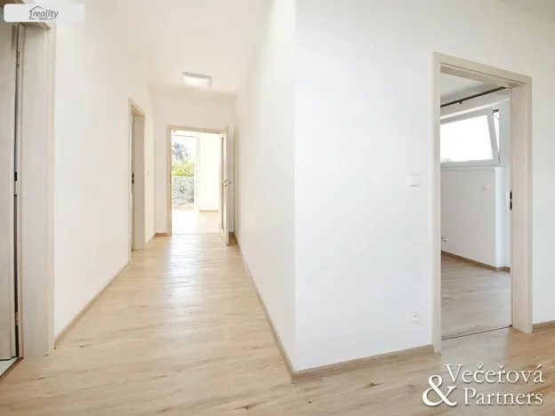 Pronájem rodinného domu, Praha - Břevnov, Oddělená, 250 m2