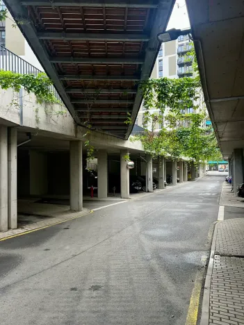 Pronájem garážového stání, Praha - Žižkov, Olgy Havlové, 15 m2