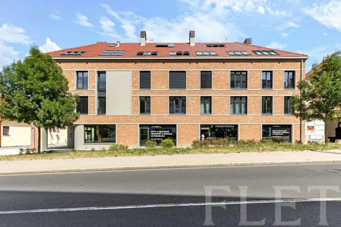 Pronájem bytu 2+kk, Praha - Michle, Michelská, 47 m2