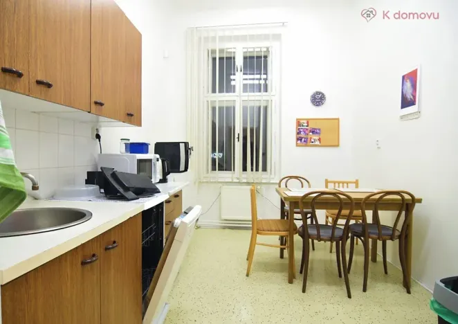 Pronájem obchodního prostoru, Brno, Pekařská, 140 m2