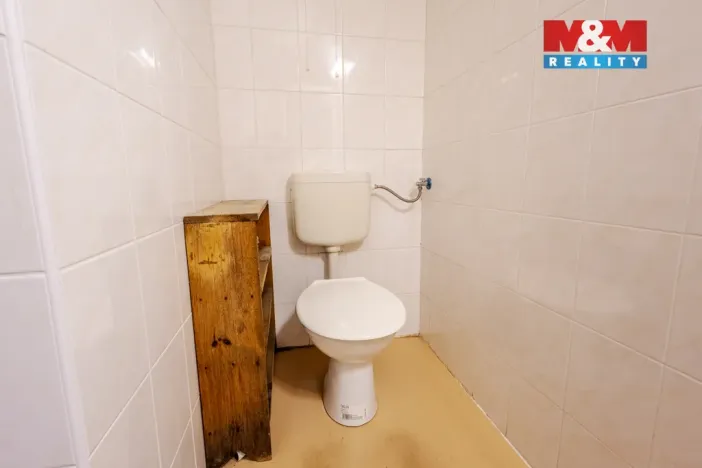 Prodej rodinného domu, Jenišovice, 140 m2