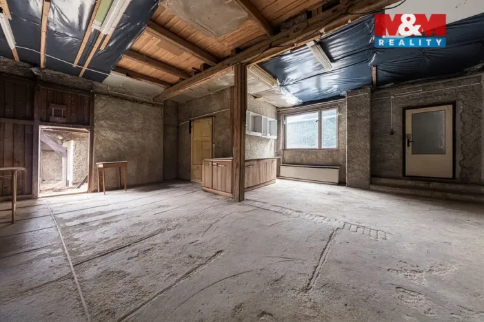 Prodej rodinného domu, Jehnědí, 189 m2