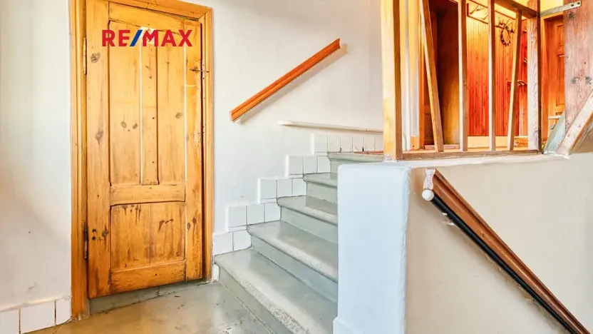 Prodej rodinného domu, Provodín, 290 m2