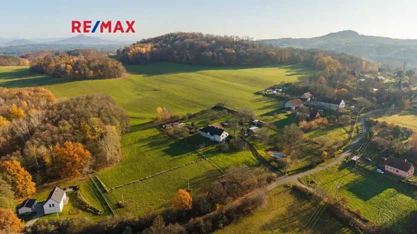 Prodej rodinného domu, Provodín, 290 m2